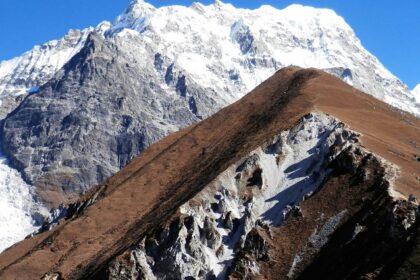 A breathtaking view of the snow-capped mountains in Leh Ladakh during the daytime.