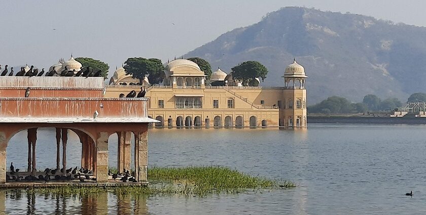 Several serene places to visit in Mansarovar, Jaipur offering a peaceful retreat