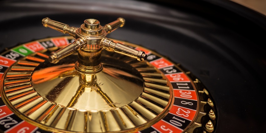 Play games at Casino Pride when wondering what to do in Baga Beach, Goa