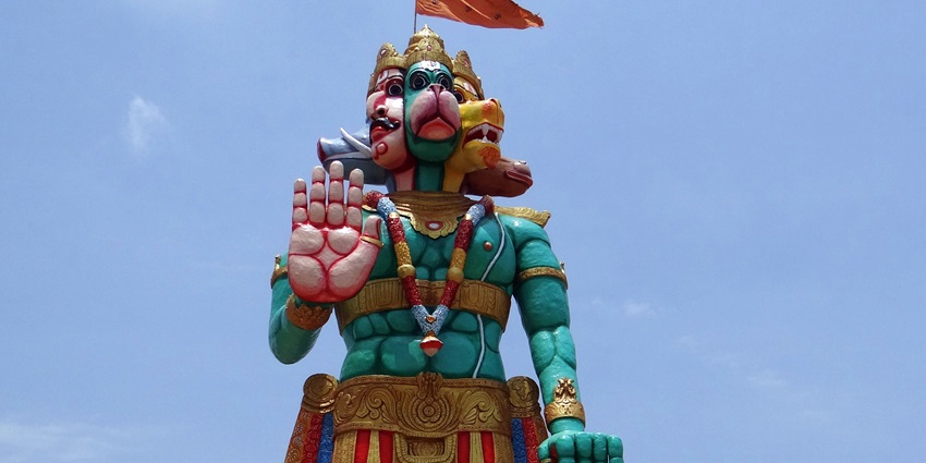 The Hanuman idol in front of the temple, rendering a positive and divine aura all around.