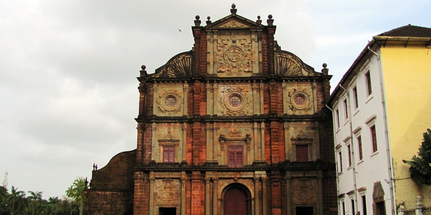 Say your prayers at the Basilica Of Bom Jesus in Goa with its spiritual ambience