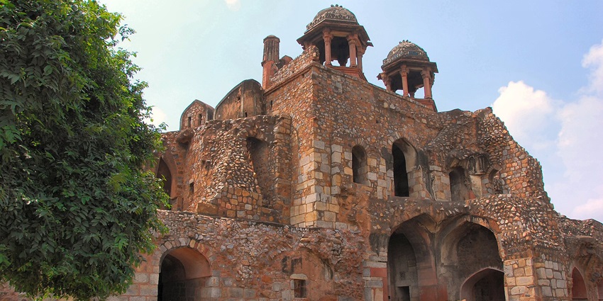 Purana Qila is one of the oldest forts in Delhi.