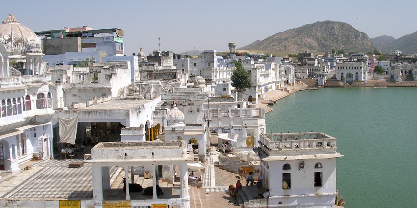 The vibrant culture of Pushkar is best to experience during a Rajasthan weekend trip.