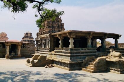 Exterior view of Kamakshi Vaidyanatha Temple in Pushpagiri, showcasing its architectural details.