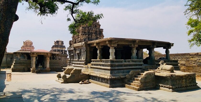 Exterior view of Kamakshi Vaidyanatha Temple in Pushpagiri, showcasing its architectural details.