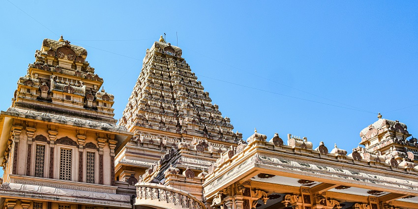 Pydithalli Temple, among temples in Vizianagaram, is ideal for prayer and meditation.