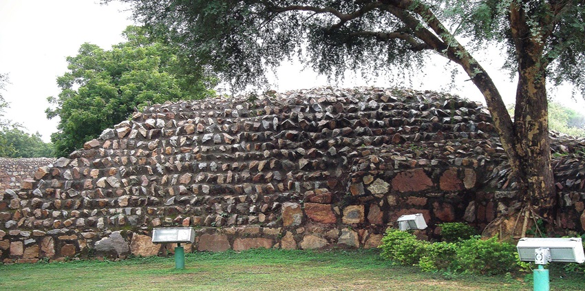Rai Pithora, one of the forts in Delhi, represents the historical legacy of early mediaeval Delhi.