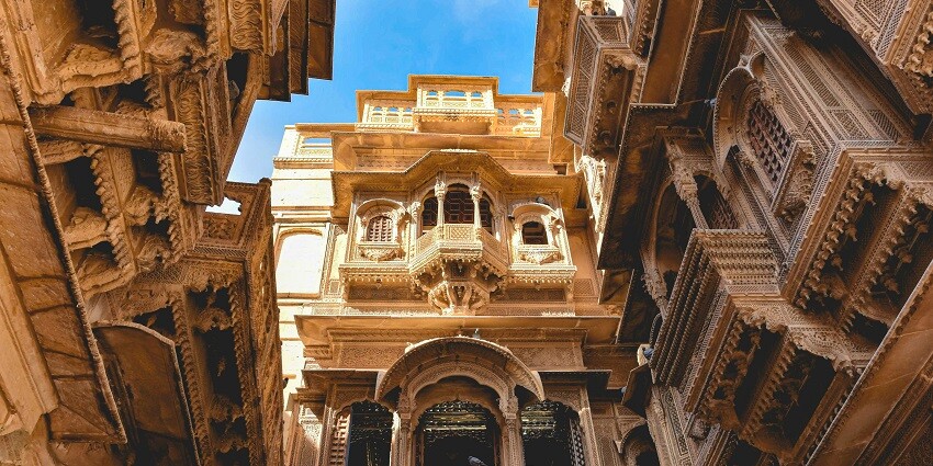 The splendid Raas Haveli, one of the famous places to visit in Jodhpur in evening.