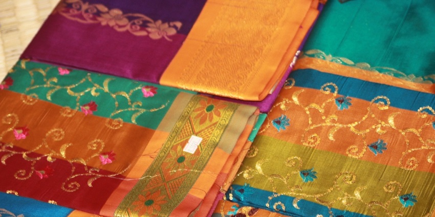 An artisan’s hub with unique designs that reflect the traditional art of Rajasthan.