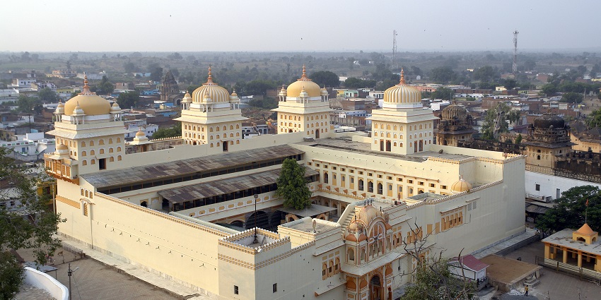 A view of Raja Ram Temple, holy and reverent in places to visit in Orchha.