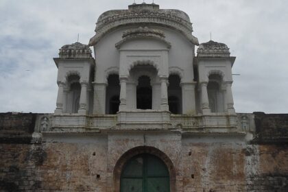 Panoramic snap of the beautifulChallapalli Rajavari Fort in the state of Andhra Pradesh