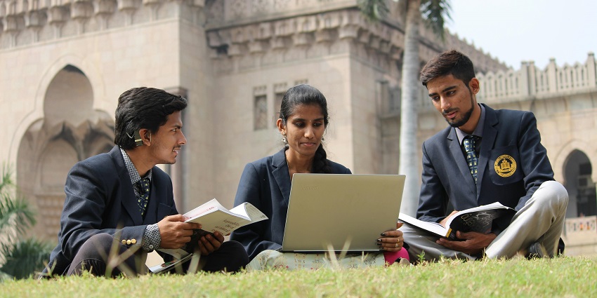 Students sitting in the campus.