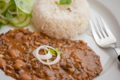 Rajma chawal, an authentic north Indian dish, is one of the best street food in Rajouri garden