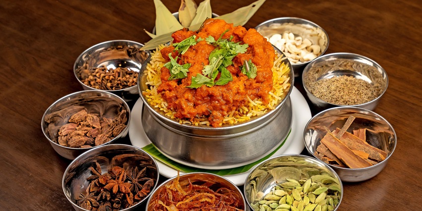 Rangoli Resort serves one of the finest cuisines with a unique dining experience.