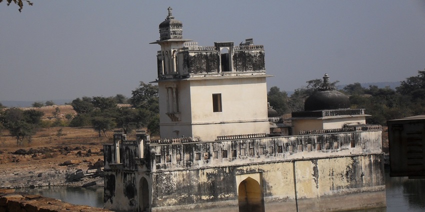 Rani Padmini Palace, one of the best places to visit near Maharana Pratap Museum in Rajasthan