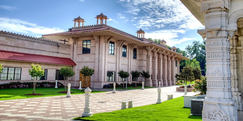 Rani Sati Dadi Mandir is a significant pilgrimage site for devotees