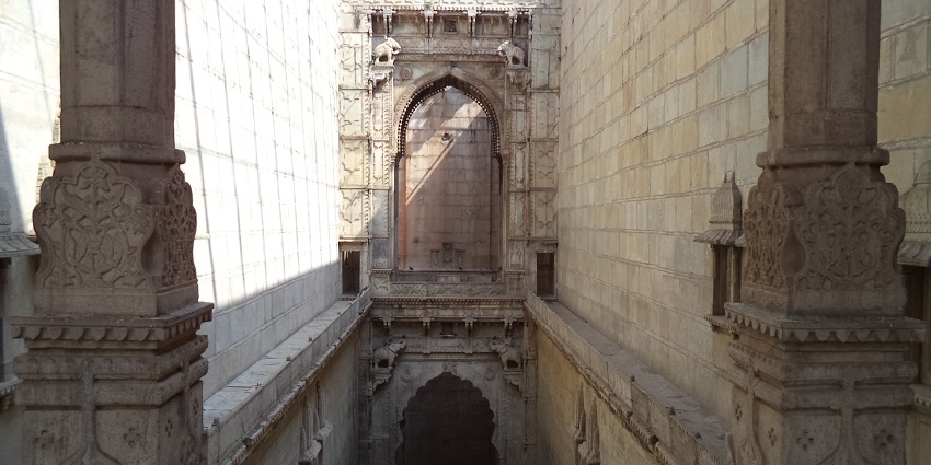 Raniji ki Baori, the Queen’s Stepwell in Bundi, a famous place for a Bundi trip.