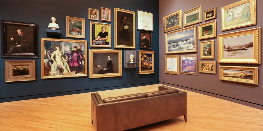 An inside view of Ravindra Natya Grah Art Gallery, one of the best Indore museums.