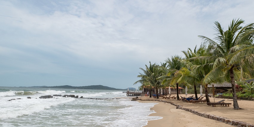 Pristine beaches of Phu Quoc Island, a tropical paradise representing what to do in Vietnam