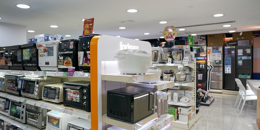 Enjoy shopping in Nathdwara while exploring the popular Reliance SMART Bazaar here.