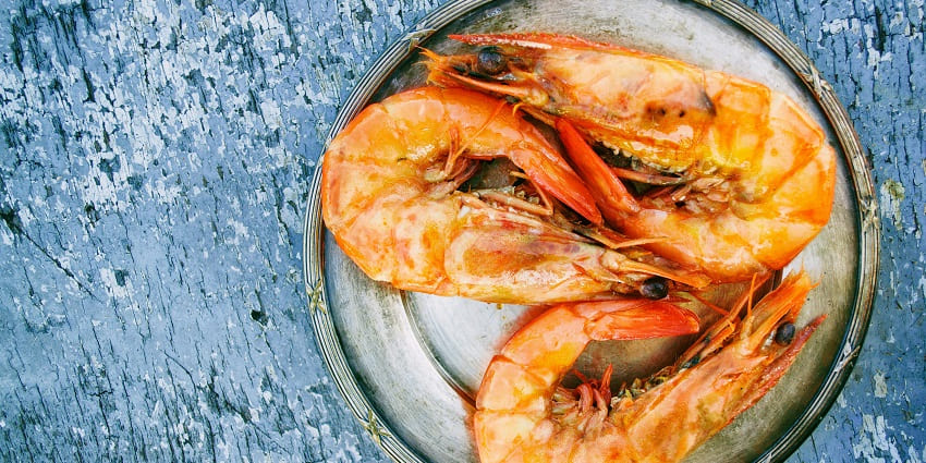 Savour the delicious seafood dishes and more on your trip to the state of Goa, India.