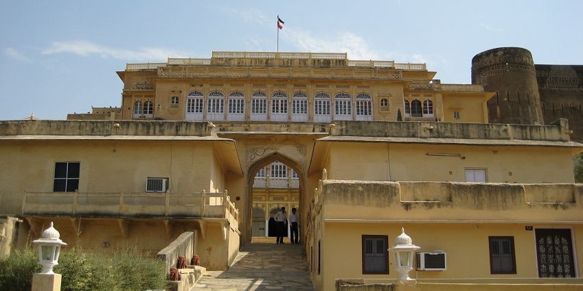 Roopangarh Fort, a majestic historic site, reflecting the grandeur of Rajasthan.