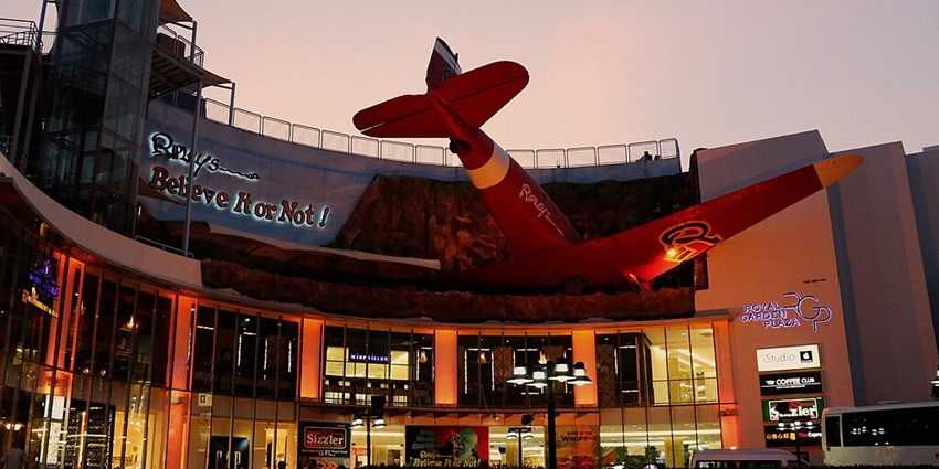 Royal Garden Plaza mall for shopping in Pattaya entrance shot during the evening.
