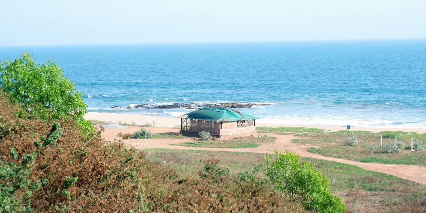 Rushikonda beach is widely known for its Golden Sands, and tidy waves of the Bay of Bengal.