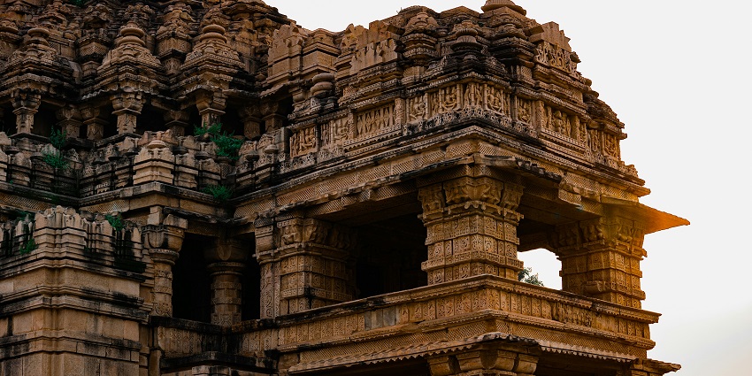 A view of the Jaganmohini Swamy Temple, one of the top places to visit near Annavaram.
