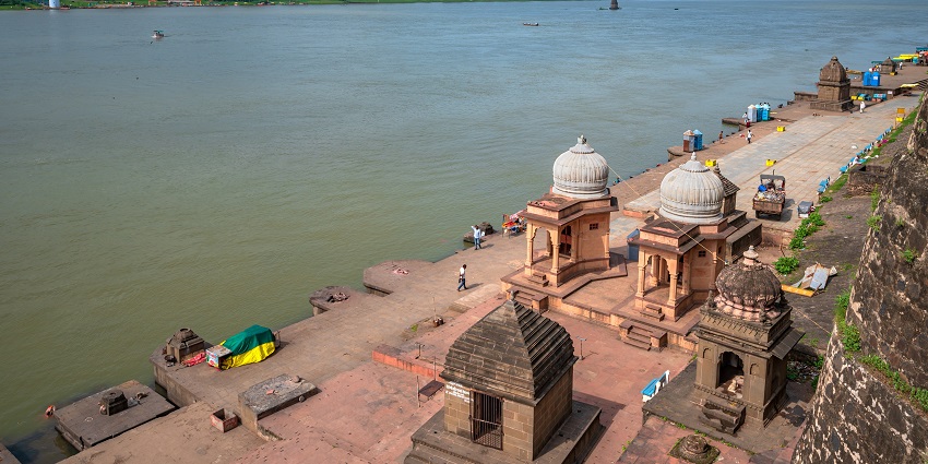 Sadhu Bet, showing the lavish vegetation and tranquil waterway is one of the top places to visit in Maheshwar
