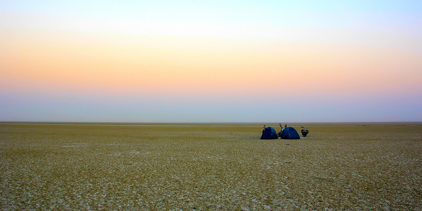 A scenic dusk captured at Sambhar salt lake, covering 22-25 square kilometres of area.