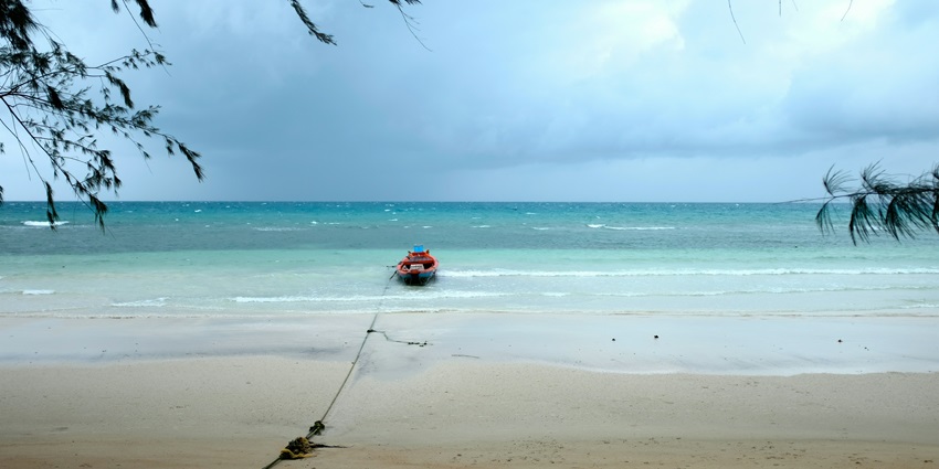 Samran Pinnacles is one of the most amazing places to visit for Scuba Diving in Koh Samui.