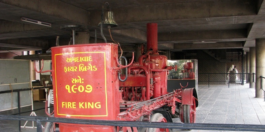 The fire fighter automobile model at Sanskar Kendra.