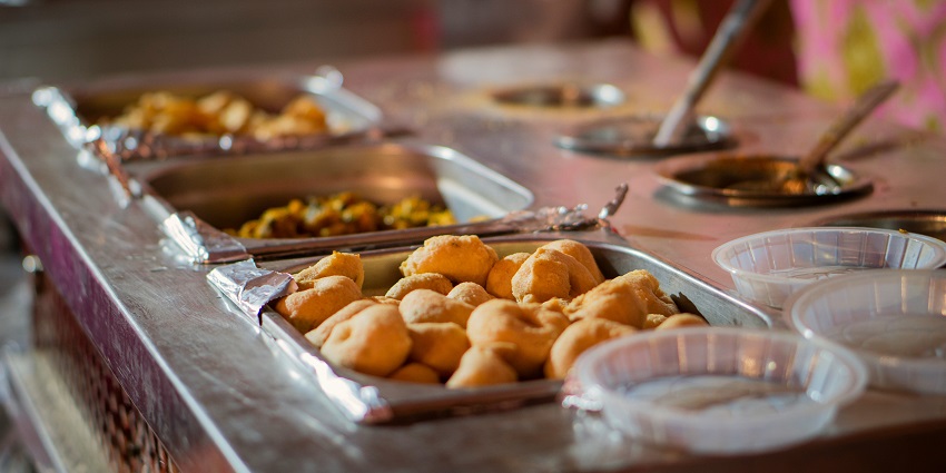 Sector 29 is one of the most vibrant hubs for offering diverse street food in Gurgaon.