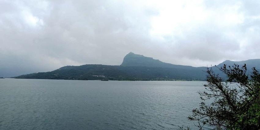 Sewardhan Lake near Akola offers tranquil waters and lush landscapes.