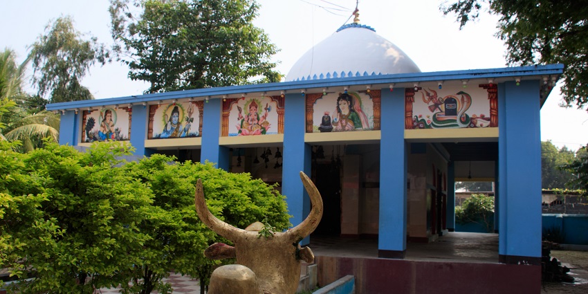 Seek blessings from Shamnhu Nath Temple which is one of the places to visit in Sonipat.