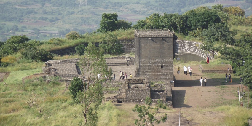 Shivneri Fort, the birthplace of Shivaji Maharaj, offers rich history and scenic views.