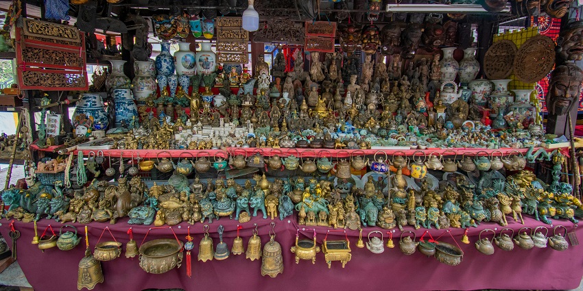 Shivoham Shiva Cafe And Shop is one of the places for shopping in Dharamsala.