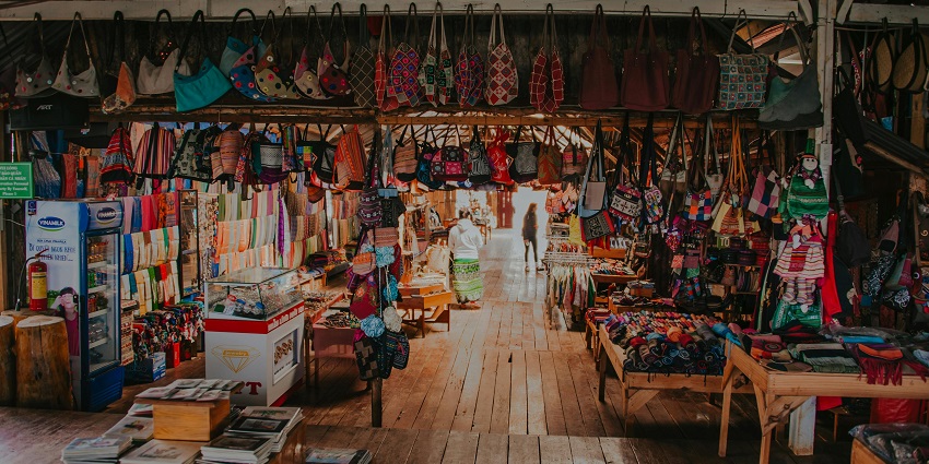 A picture of the Local markets in Orchha are the best ones to shop from in Orchha.