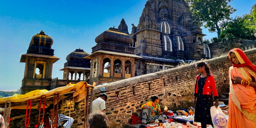 Ahilyeshwar Mahadev Temple, a famous temple in Maheshwar, showcases intricate stone architecture