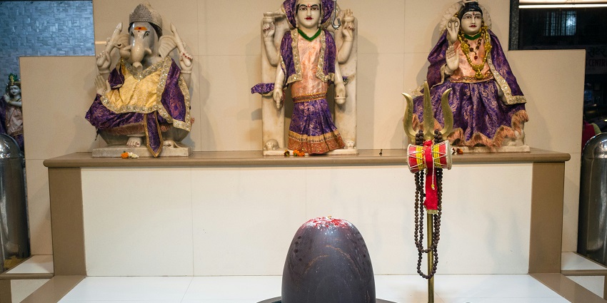 Shri Brahmadeva Mandir, dedicated to Lord Brahma, also worships the Lord Rudreshwar.
