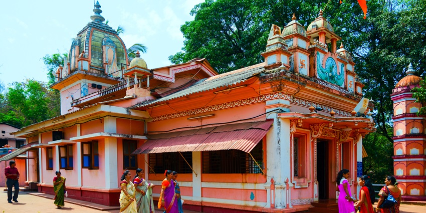 Pay your respects and enjoy the spiritual fervour of the Shri Ganesha Temple in Panjim