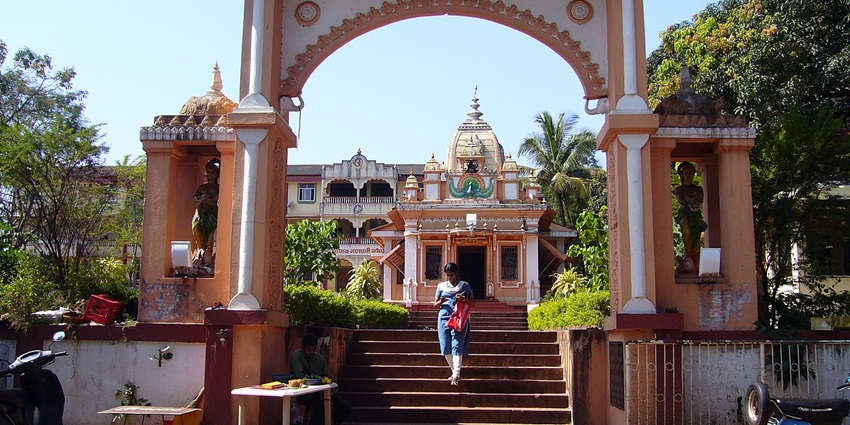 Offer prayers at the Shri Gopal Ganapati Temple - one of the famous temples in Ponda.