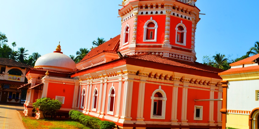 Shri Kamakshi Temple in Shiroda is a holy temple dedicated to Goddess Kamakshi