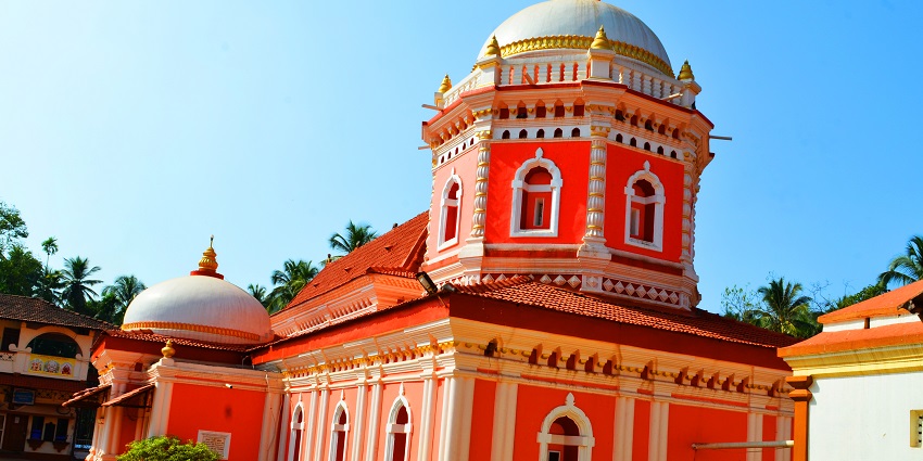 Image of Kamakshi Temple with beautiful architecture - one of the best temples in Ponda