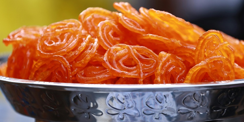 Image of Sweet Jalebi on Stainless Steel Bowl - Shri Kheteshwar Sweets Corner in Jaisalmer