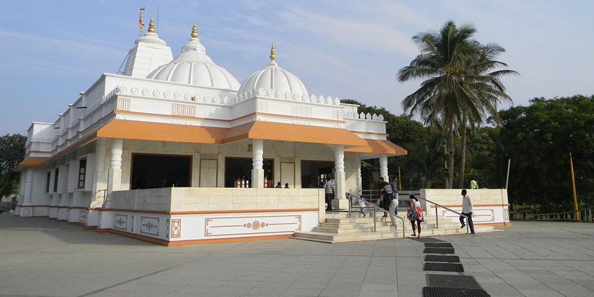 Shri Sai Baba Mandir is one of the most religious places to visit in Banswara Rajasthan.