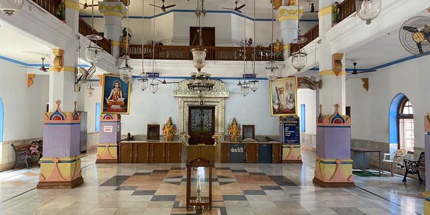 Shri Vithal Temple is a haven of tranquillity with its shrine dedicated to Lord Vithal