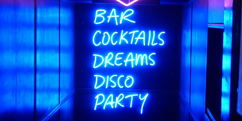 Siam Dsico is one of the renowned spots for enjoying the Geylang Singapore Nightlife.