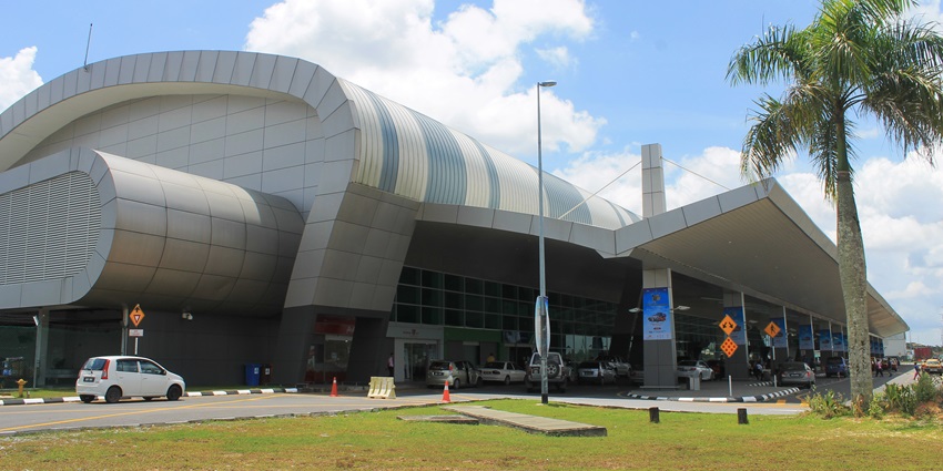 Sibu Airport is located in Sarawak, serving the central region of the state primarily.